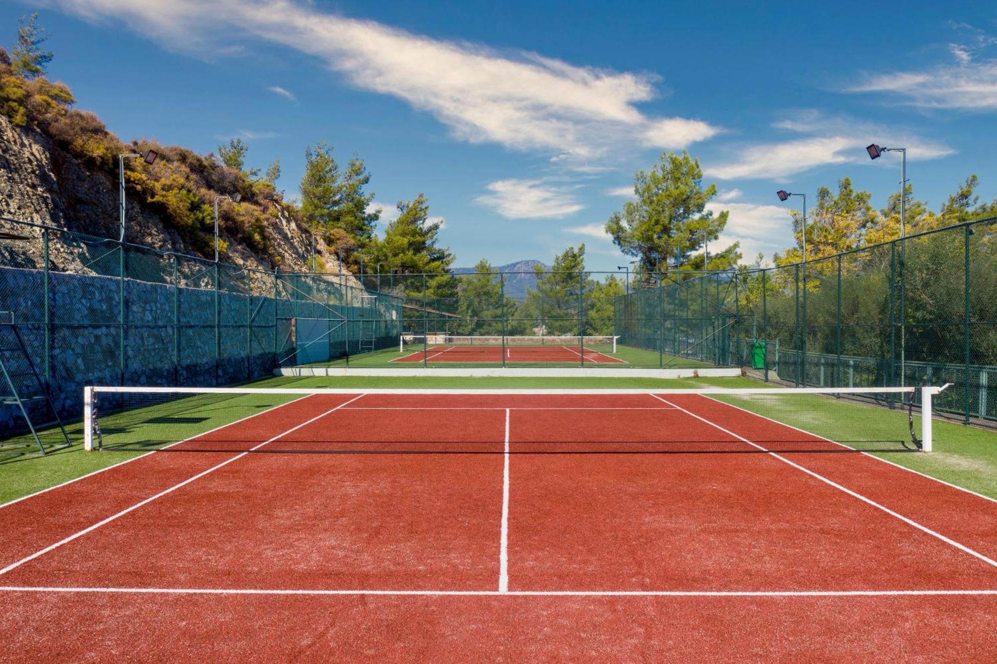 Labranda Mares Marmaris Hotel Eksteriør billede Tennis court